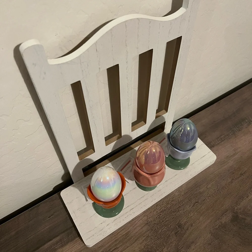 Target Bullseyes Playground Easter Ceramic Flower Egg Holder & Eggs Set of 3